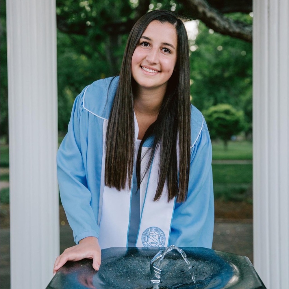Meet your Posher, Lauren